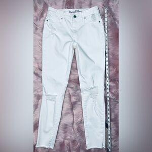 Universal Thread Mid Rise Skinny Ankle Jean Sz. 2/26short Frayed Hem